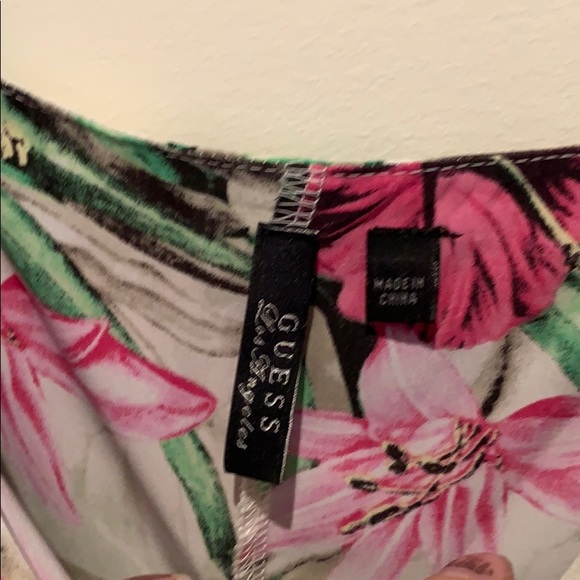 Hawaiian floral Guess maxi dress with ruffle top - Picture 3 of 3